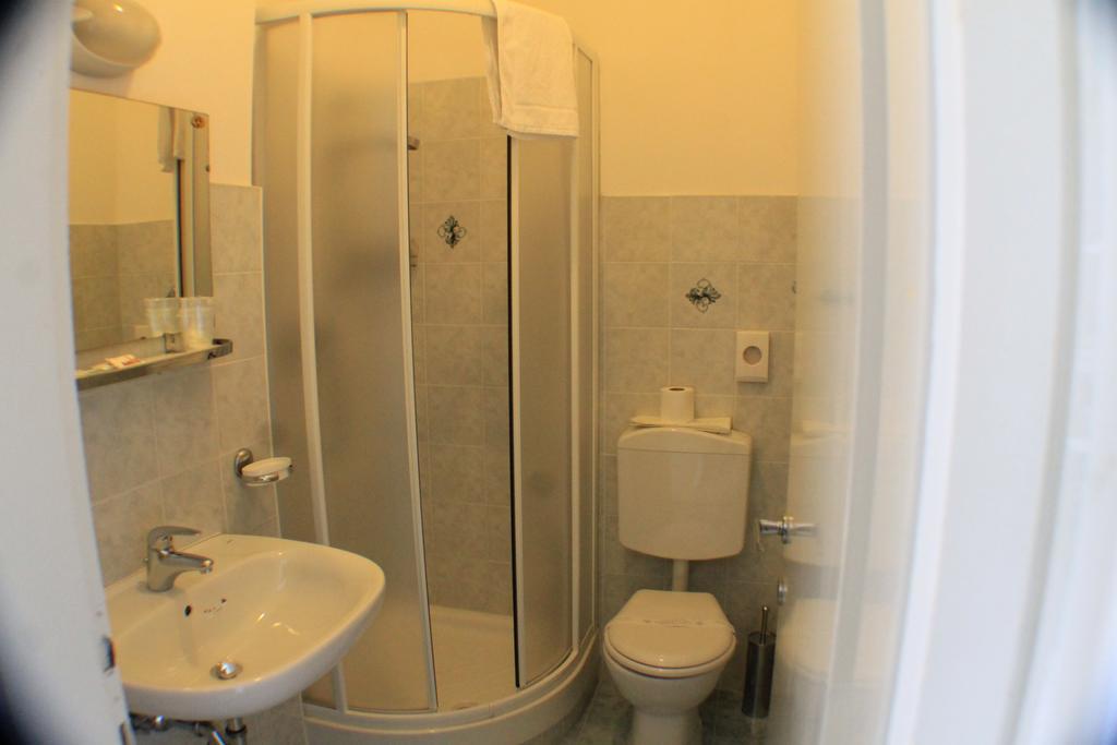 Hotel Ristorante Sole Múggia Dış mekan fotoğraf