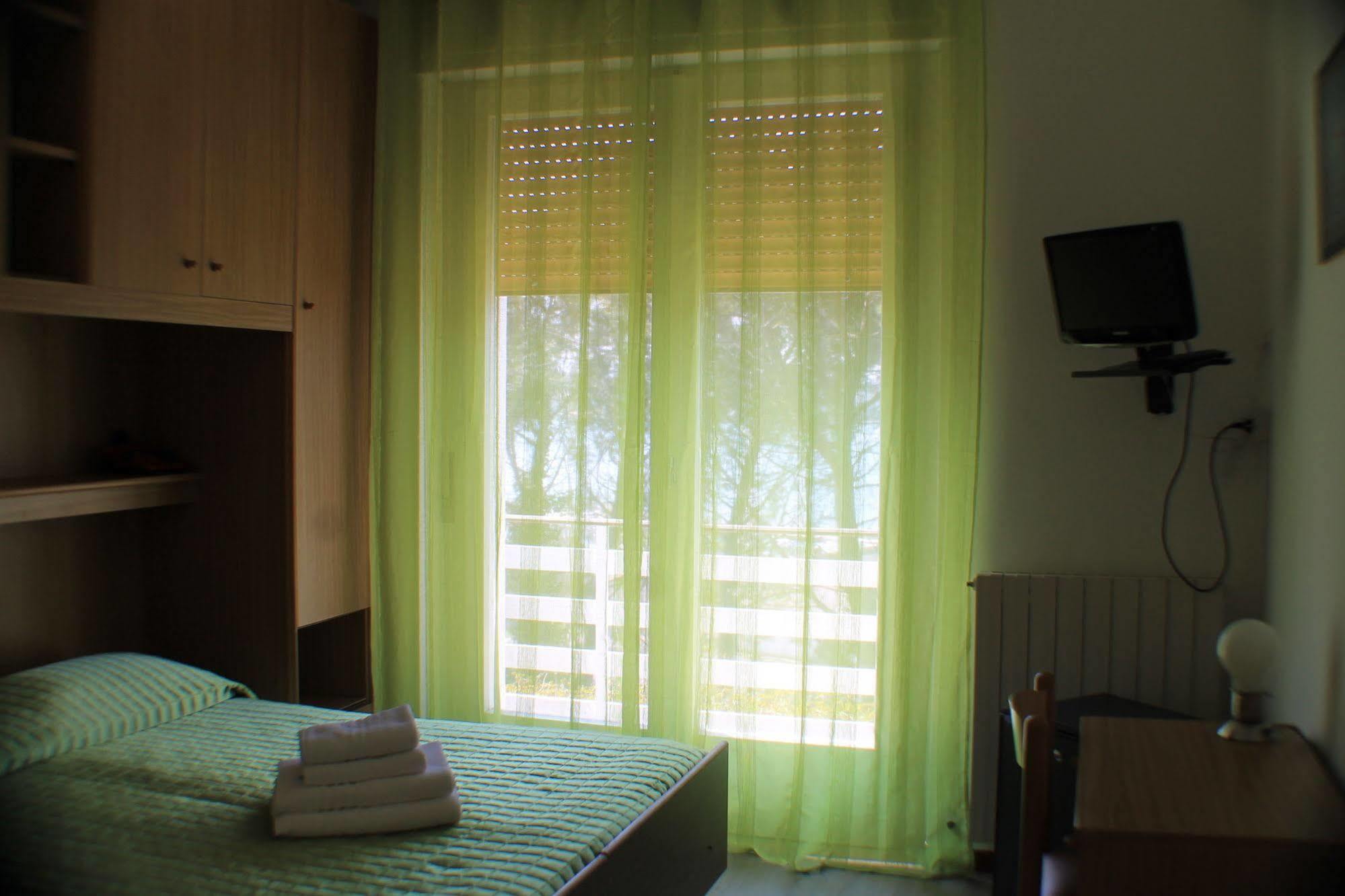 Hotel Ristorante Sole Múggia Dış mekan fotoğraf