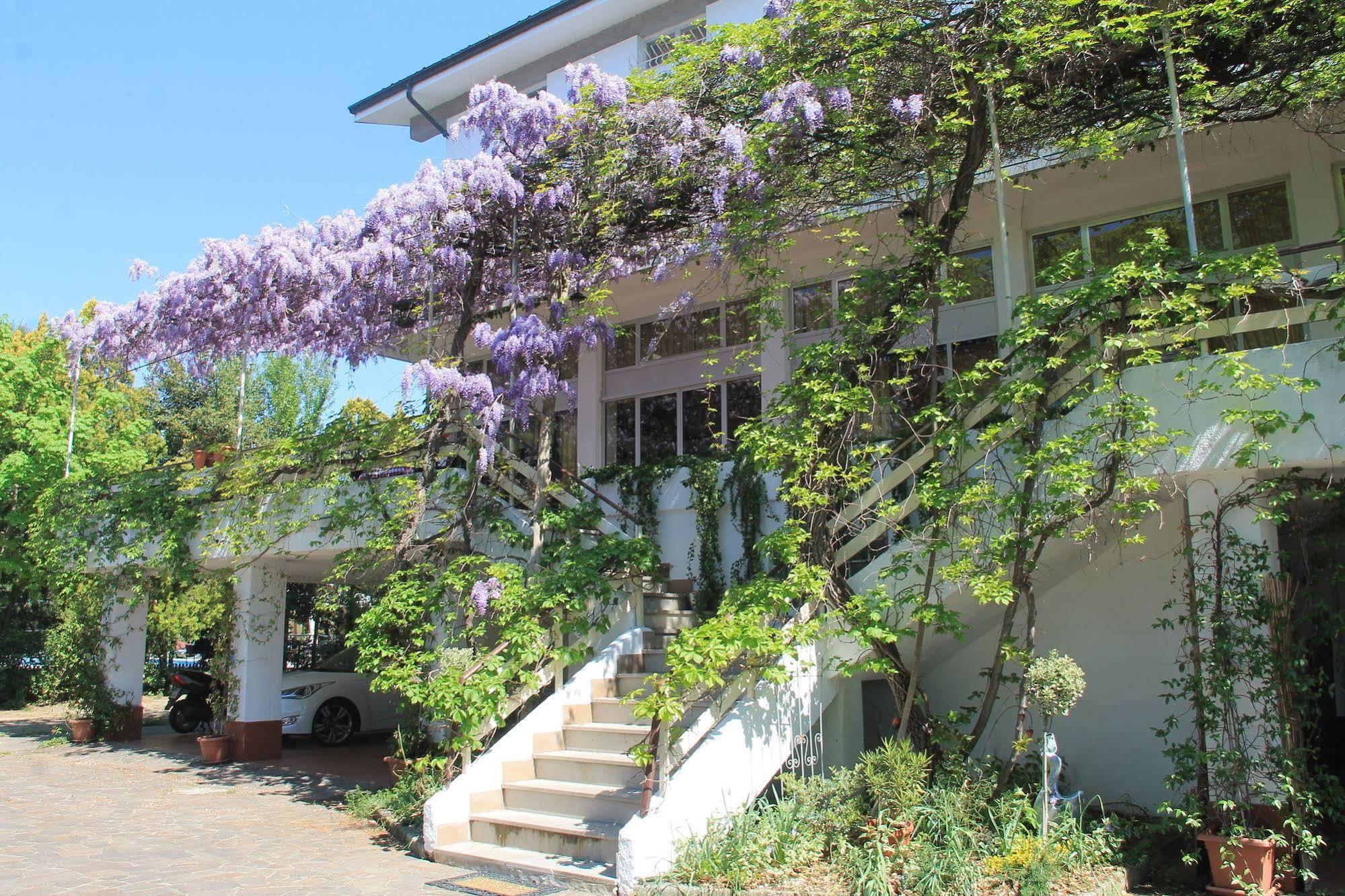 Hotel Ristorante Sole Múggia Dış mekan fotoğraf