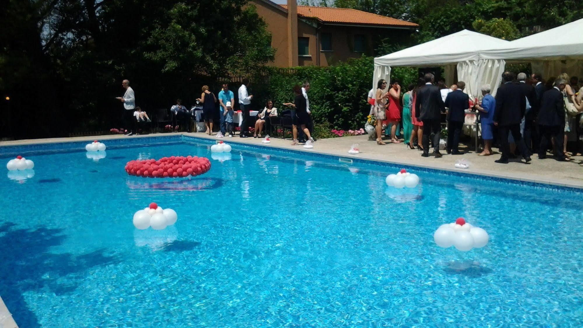Hotel Ristorante Sole Múggia Dış mekan fotoğraf